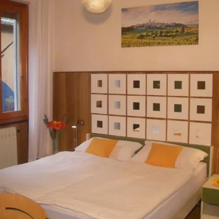 - Terrazzo Di Toni 202 - Ferienwohnung Am Gardasee Mieten Apartment *